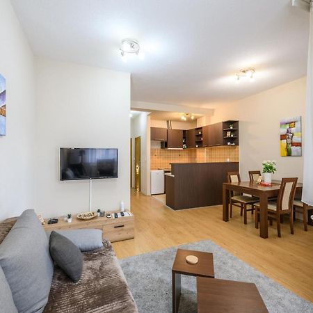 Lux Apartman D&N Svilajnac Экстерьер фото